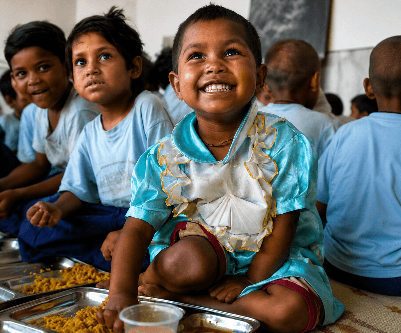 Annadaan Seva - Sattvic prasadam distribution